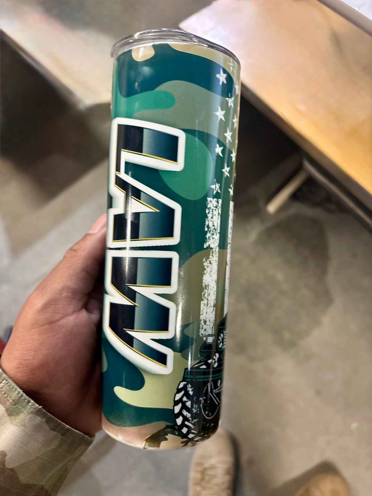 Army Strong 20oz Tumbler